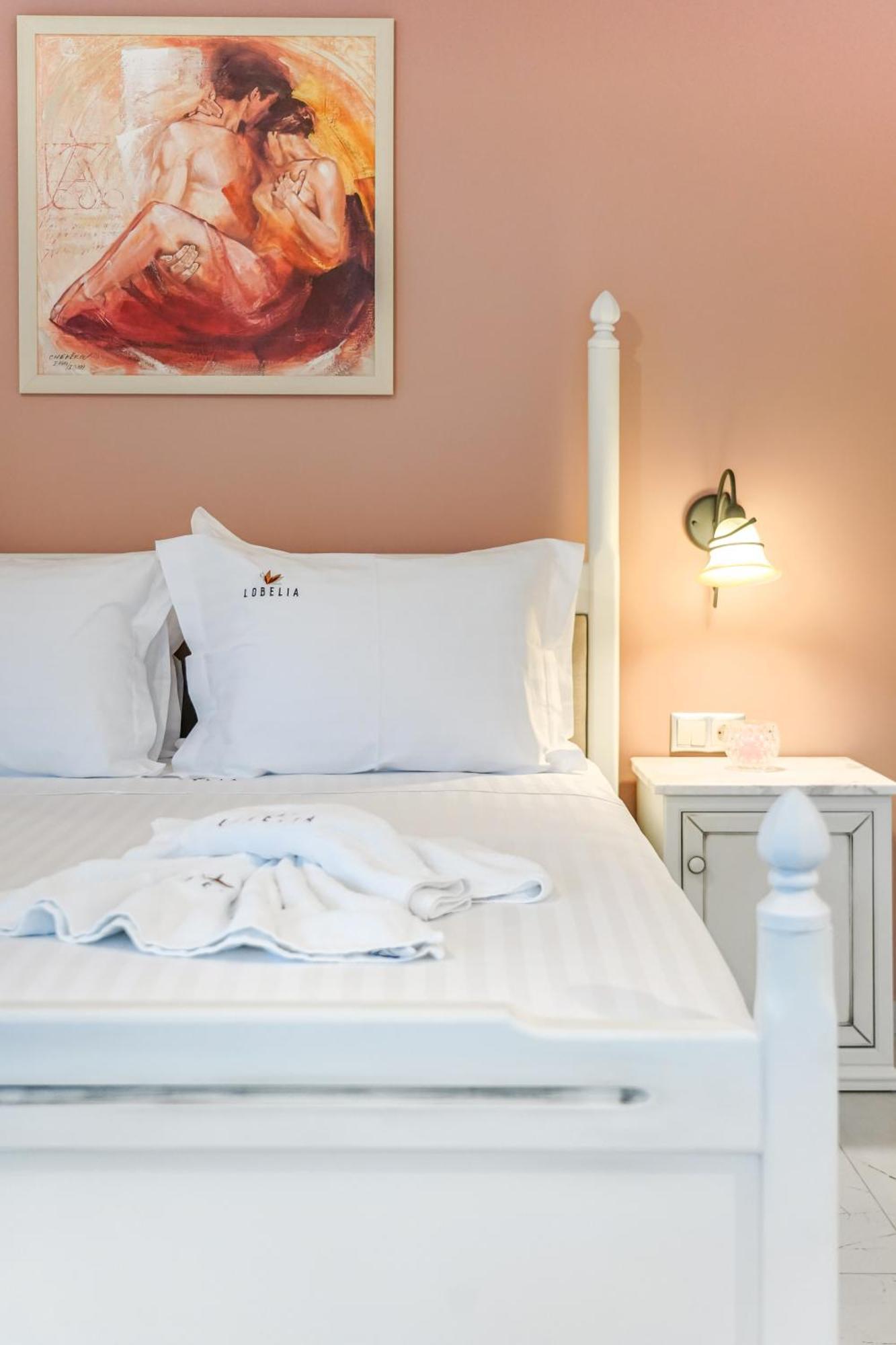 Lobelia Luxury Suites Khrysi Ammoudia Eksteriør bilde