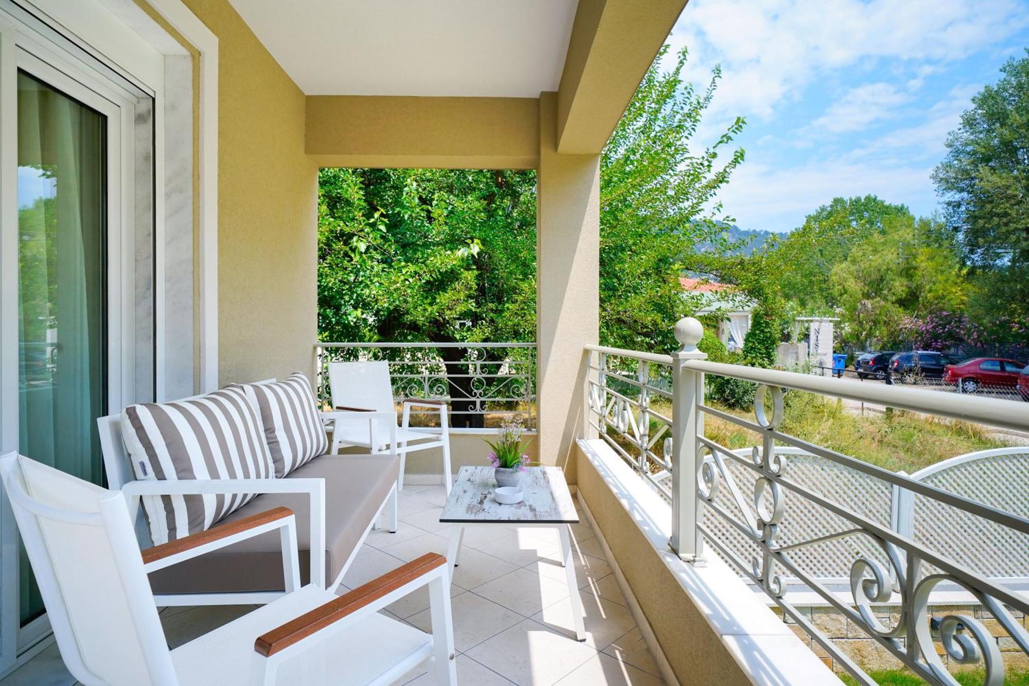 Lobelia Luxury Suites Khrysi Ammoudia Eksteriør bilde